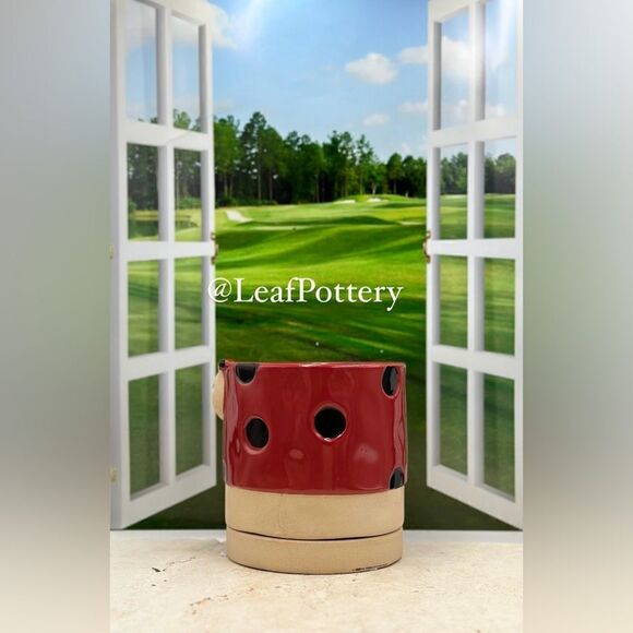 Miss Ladybug Red/Black Ceramic Planter Pot with Saucer Attached - Picture 7 of 11